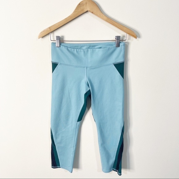 ALO Yoga Blue Green Range Mesh Crop Leggings Size Small - Picture 2 of 8